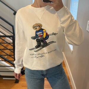 Polo Ralph Lauren Skiing Bear Graphic Fleece